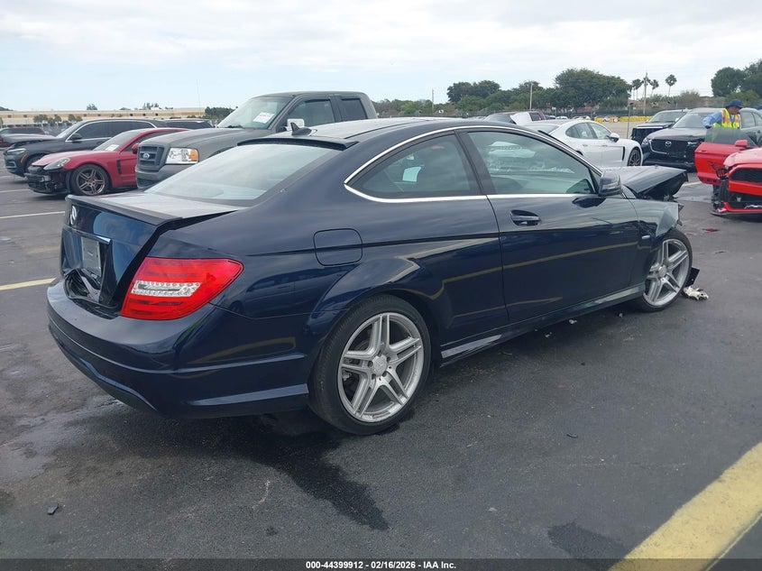 2012 Mercedes-Benz C 250