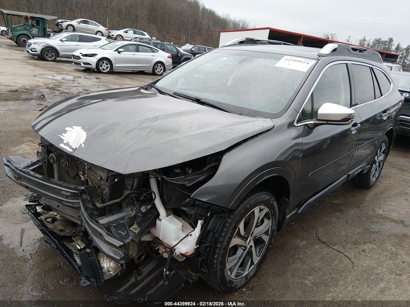2021 Subaru Outback Touring Xt