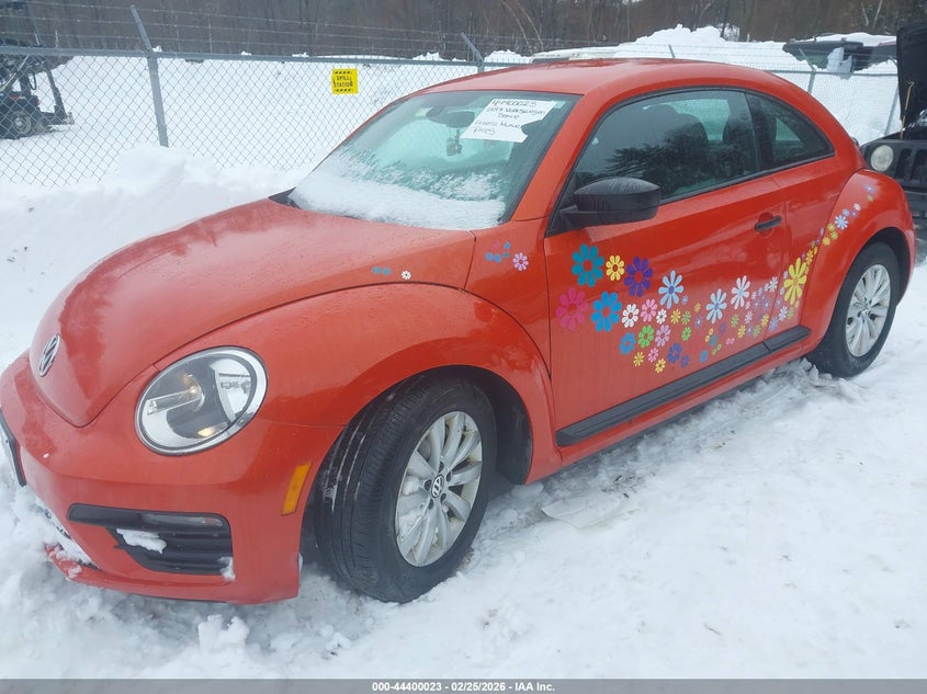 2017 Volkswagen Beetle #Pinkbeetle/1.8T Classic/1.8T S