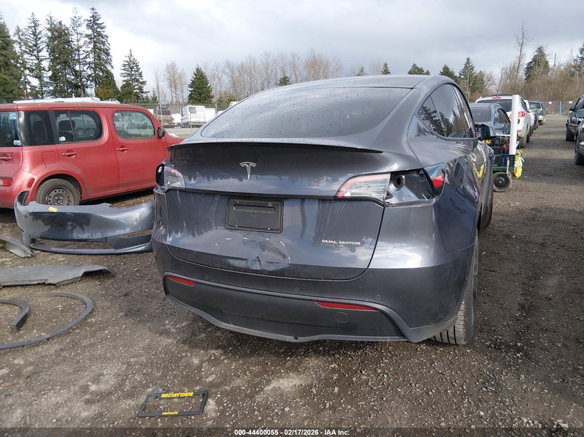 2021 Tesla Model Y Long Range Dual Motor All-Wheel Drive