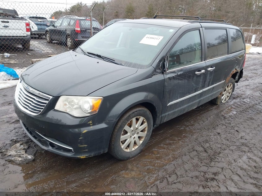 2012 Chrysler Town & Country Touring-L