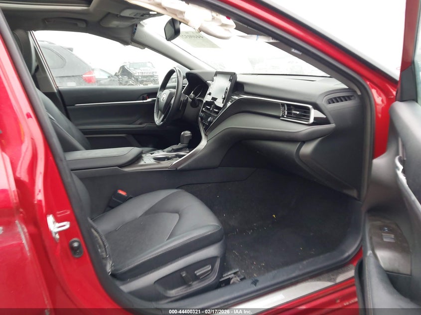 2022 TOYOTA CAMRY auction photo 5