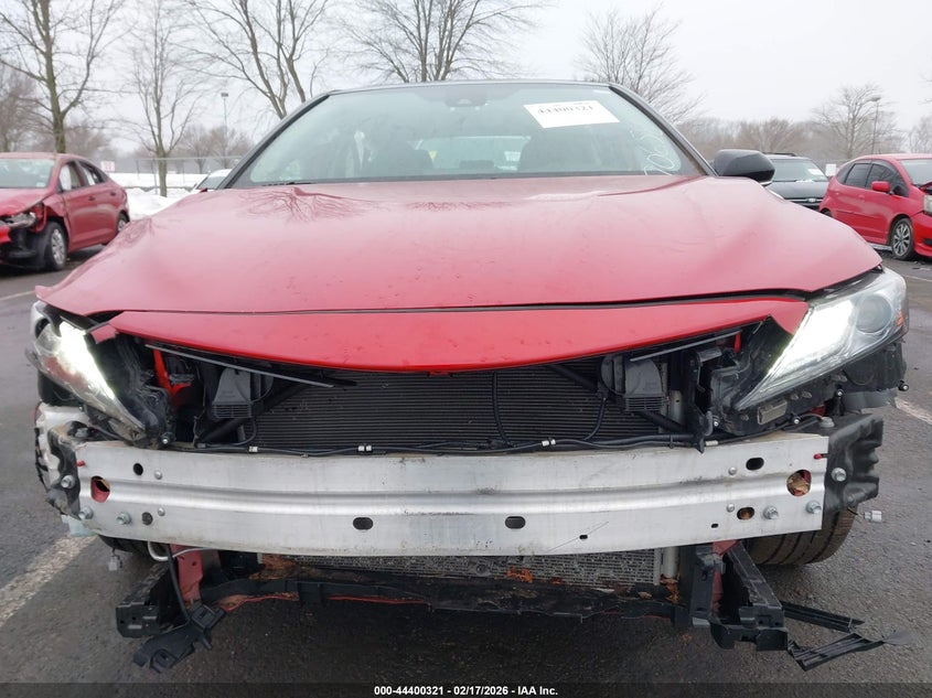 2022 TOYOTA CAMRY auction photo 6