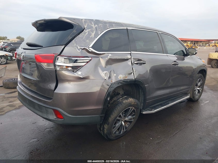 2018 Toyota Highlander Le