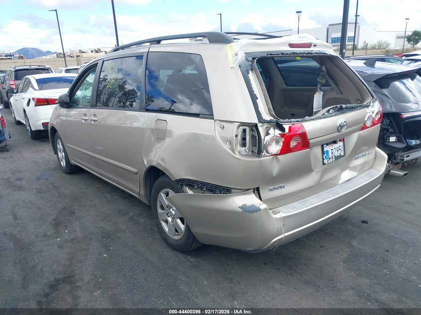 2007 Toyota Sienna Le