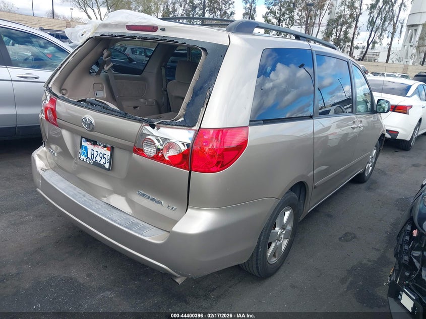 2007 Toyota Sienna Le