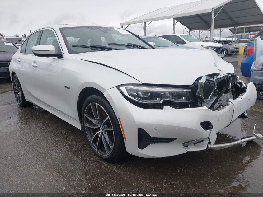2022 BMW 330E xDrive