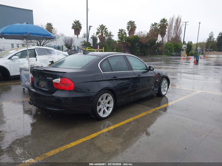 2006 BMW 330I