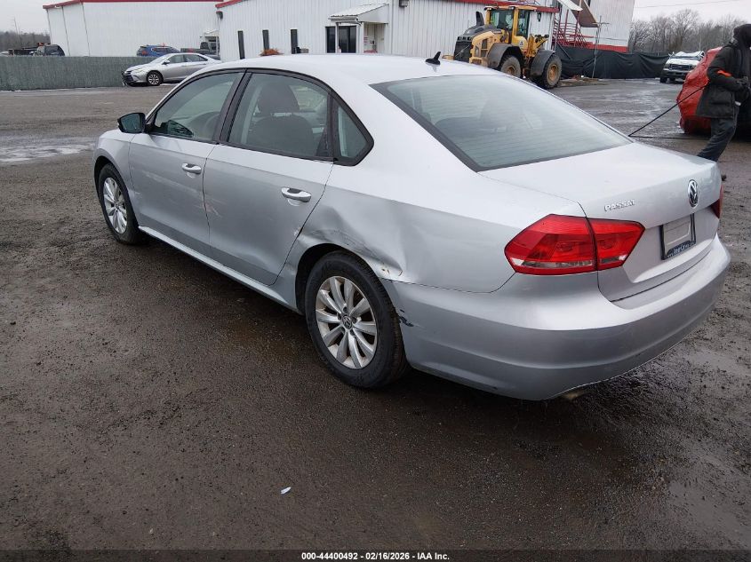 2013 Volkswagen Passat S