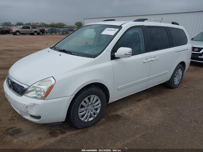 2011 Kia Sedona Lx