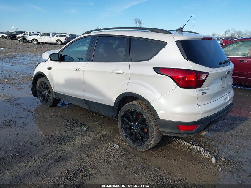 2019 Ford Escape Se