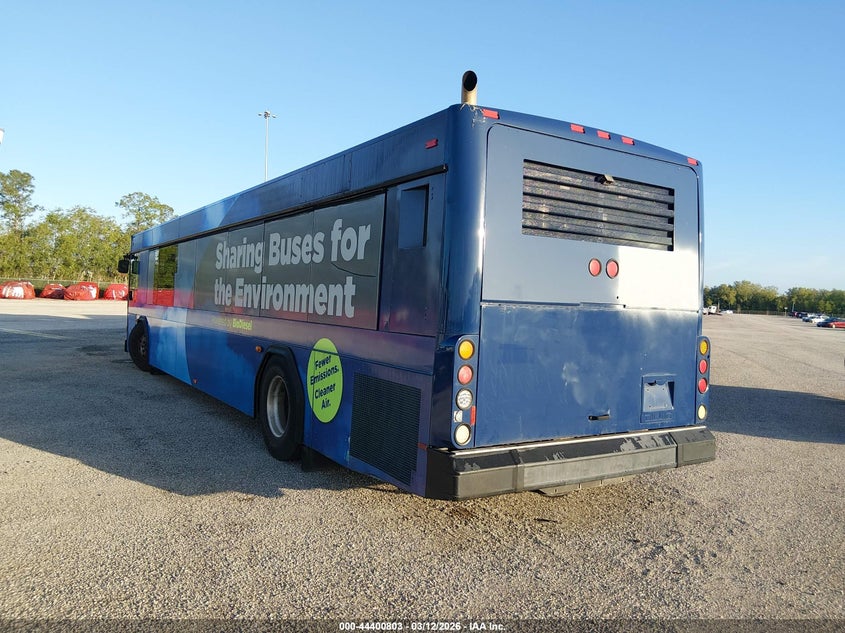 2005 Gillig Transit Bus Low
