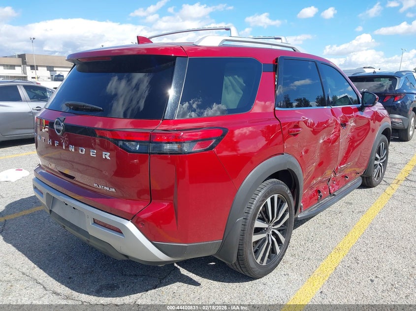 2023 Nissan Pathfinder Platinum Fwd