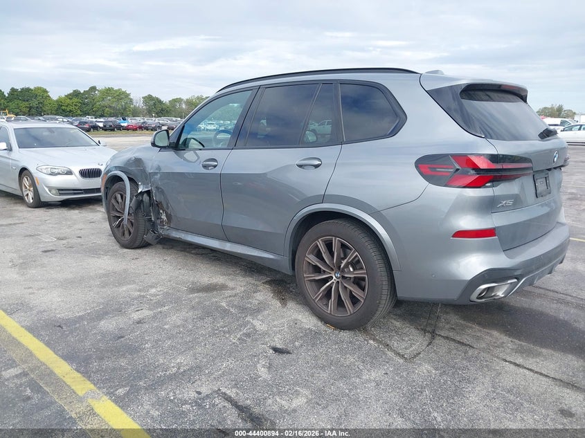 2025 BMW X5 xDrive40I