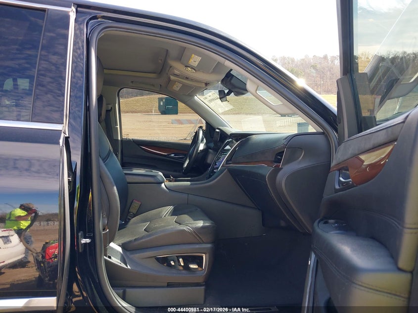 2020 Cadillac Escalade 2Wd Premium Luxury