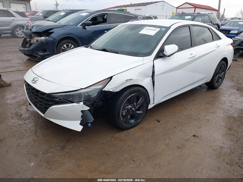 2023 Hyundai Elantra Sel