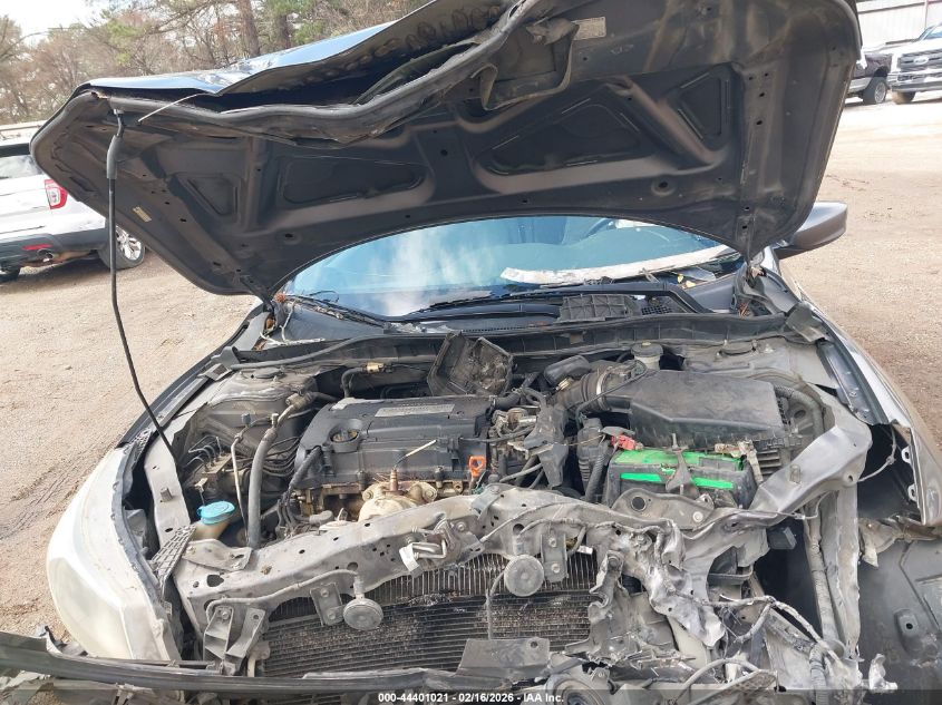 2013 Honda Accord Lx VIN: 1HGCR2F32DA010014 Lot: 44401021