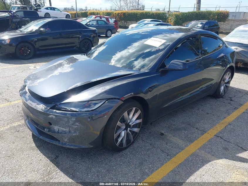 2025 Tesla Model 3 Long Range Rear-Wheel Drive/Standard Rear-Wheel Drive