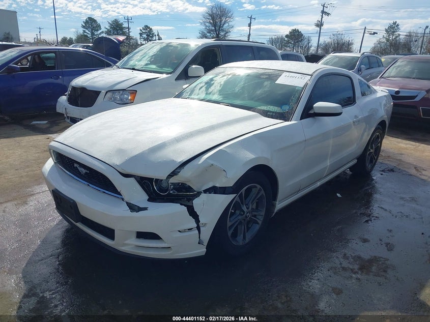 2013 Ford Mustang V6 Premium