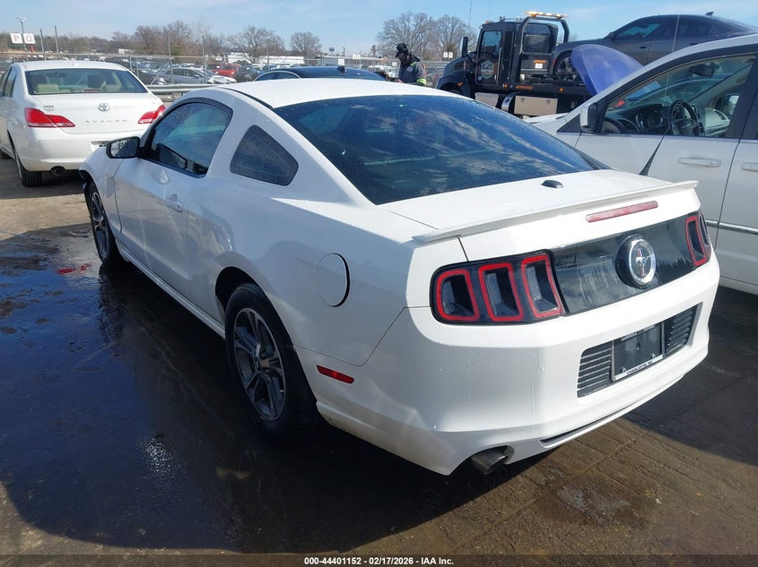 2013 Ford Mustang V6 Premium