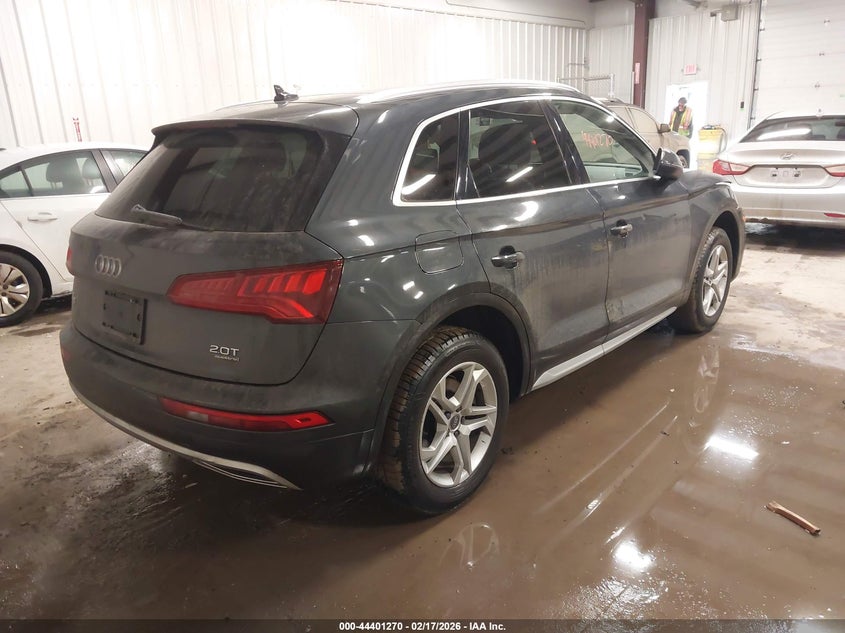 2018 Audi Q5 2.0T Premium/2.0T Tech Premium