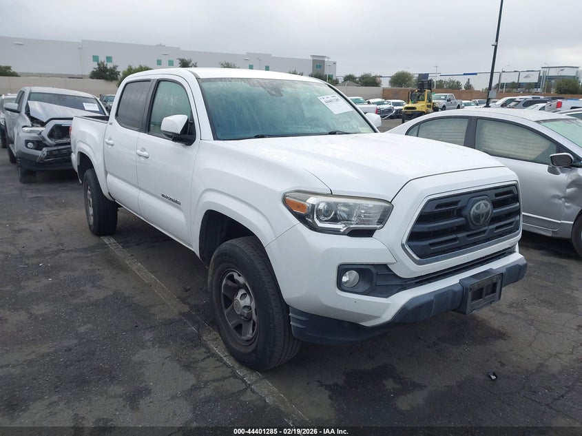 2018 Toyota Tacoma Sr5