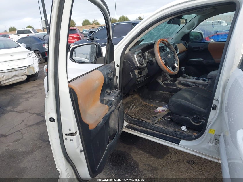 2018 Toyota Tacoma Sr5