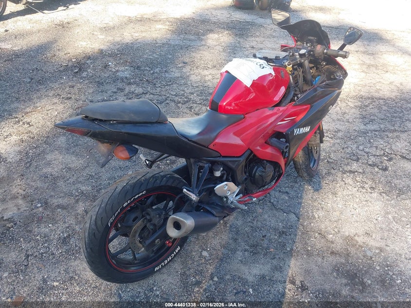 2015 YAMAHA YZFR3 auction photo 4