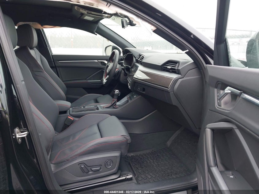 2025 Audi Q3 Premium 45 Tfsi S Line Quattro Tiptronic