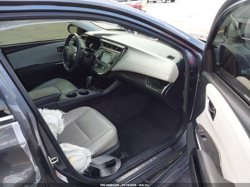 2016 Toyota Avalon Limited