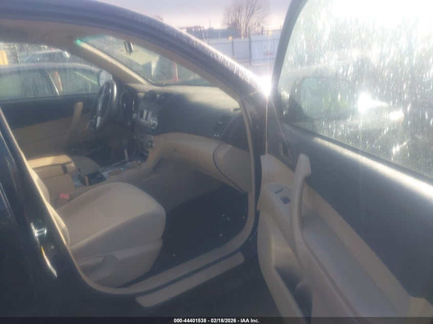 2011 Toyota Highlander Base V6