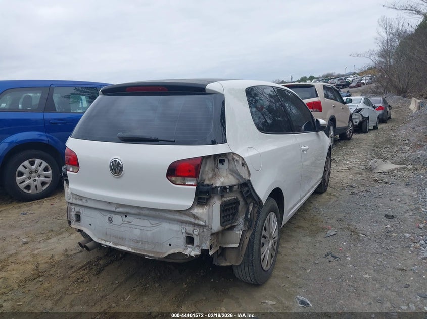 2013 Volkswagen Golf 2.5L 2-Door