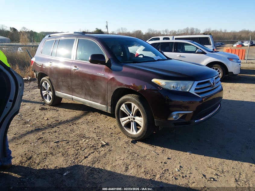 2013 Toyota Highlander Limited V6