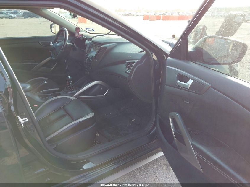 2014 Hyundai Veloster Turbo W/Black