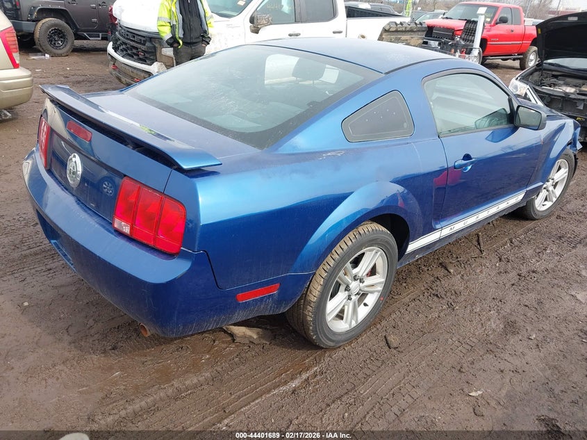 2006 Ford Mustang V6