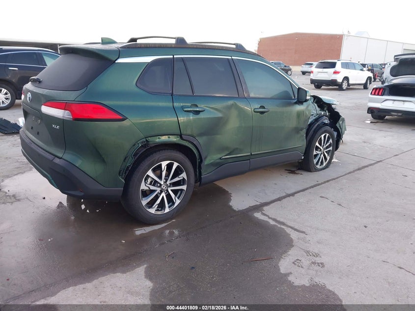 2024 Toyota Corolla Cross Xle