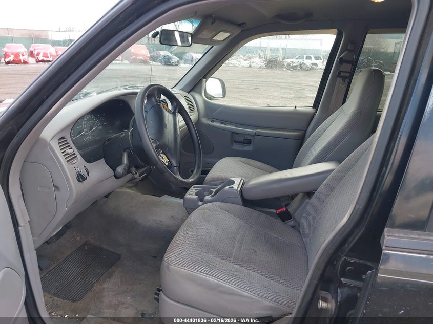 2001 Ford Explorer Xls