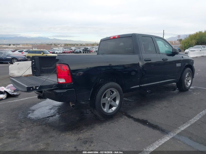 Vin: 1c6rr6fg0fs592346, lot: 44898461, ram 1500 express 20154