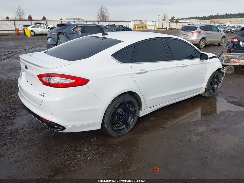 2016 Ford Fusion Se