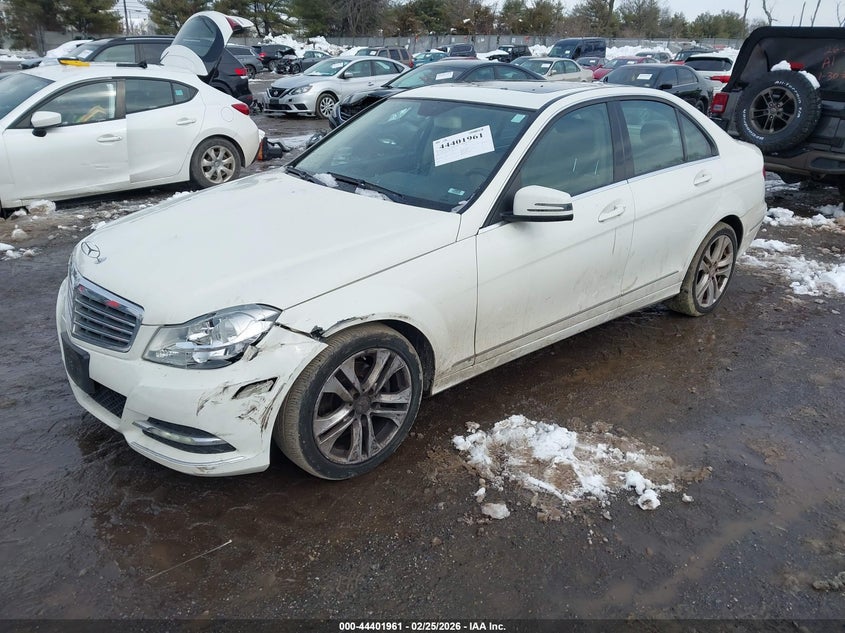 2012 Mercedes-Benz C 300 Luxury 4Matic