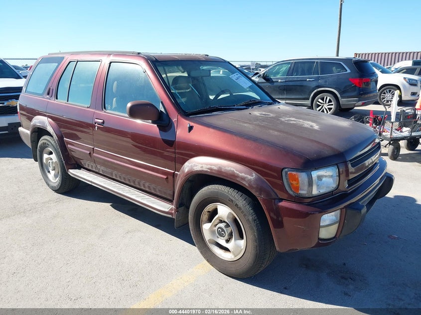 JNRAR05Y3VW017565 INFINITI QX4 Photo 1