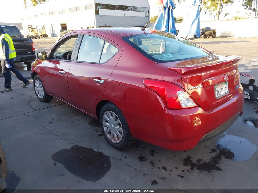 2015 Nissan Versa 1.6 Sv
