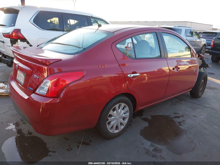 2015 Nissan Versa 1.6 Sv