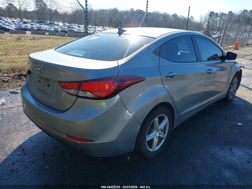 2015 Hyundai Elantra Se