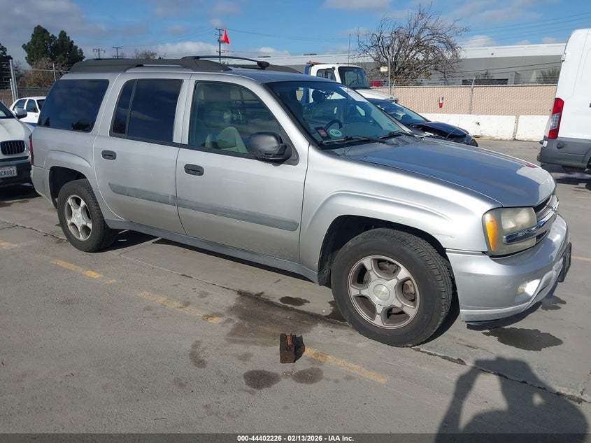 2005 CHEVROLET TRAILBLAZER EXT LS