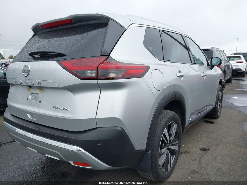2023 Nissan Rogue Platinum Fwd
