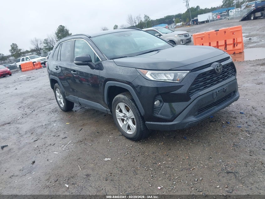 2021 TOYOTA RAV4 XLE/XLE PREMIUM