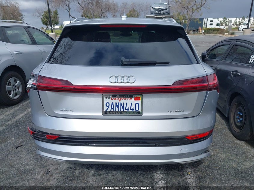 2022 Audi E-Tron Premium Quattro VIN: WA1AAAGE6NB020459 Lot: 44402367