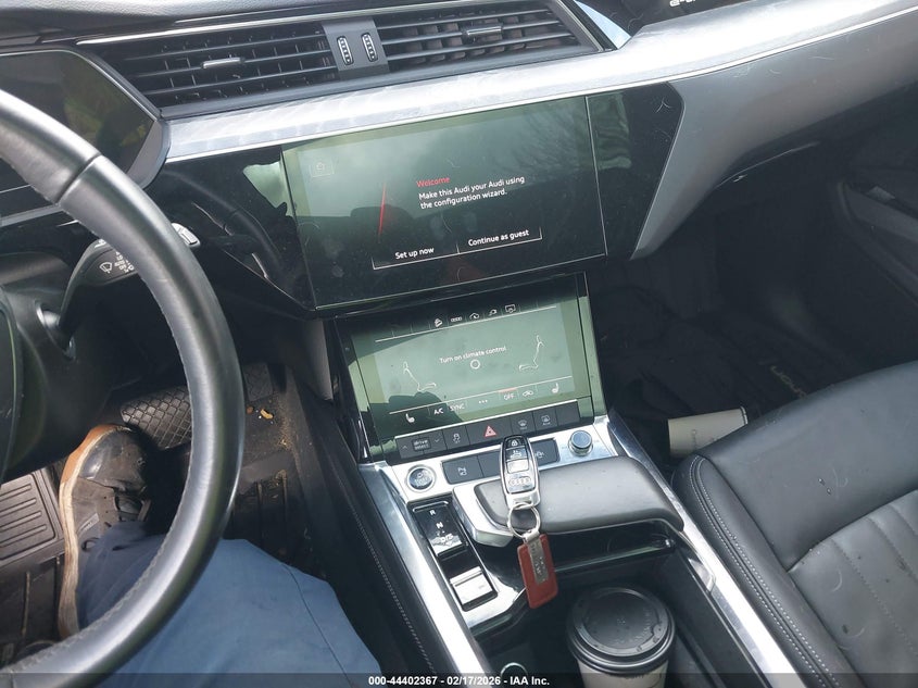2022 Audi E-Tron Premium Quattro VIN: WA1AAAGE6NB020459 Lot: 44402367