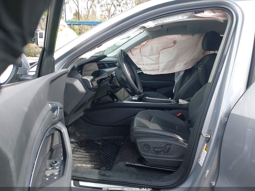 2022 Audi E-Tron Premium Quattro